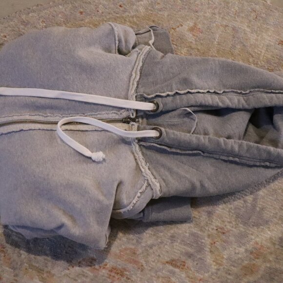 We The Free- free people- two for one Gray hoodie, size XS 100% Cotton - Picture 6 of 6